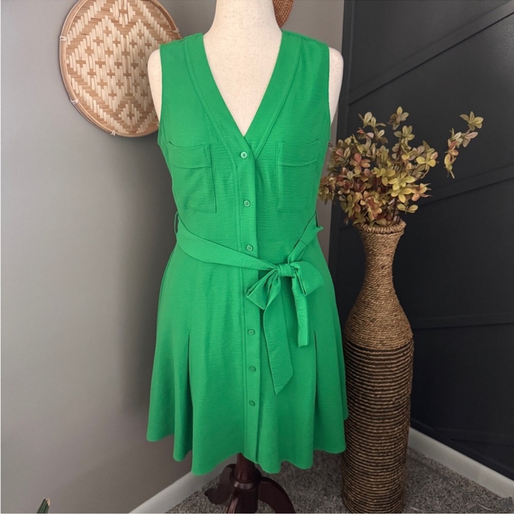 DKNY Vibrant Green V-Neck Mini Dress-HAS POCKETS!!! - Picture 2 of 8